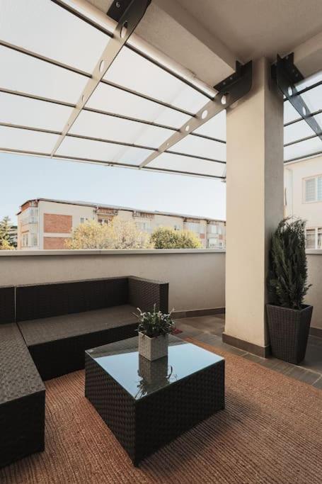 Ambassador Apartment Baia Mare Luaran gambar