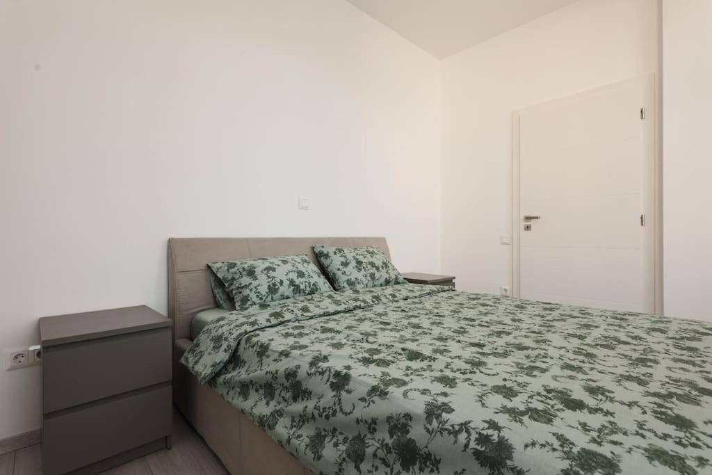 Ambassador Apartment Baia Mare Luaran gambar