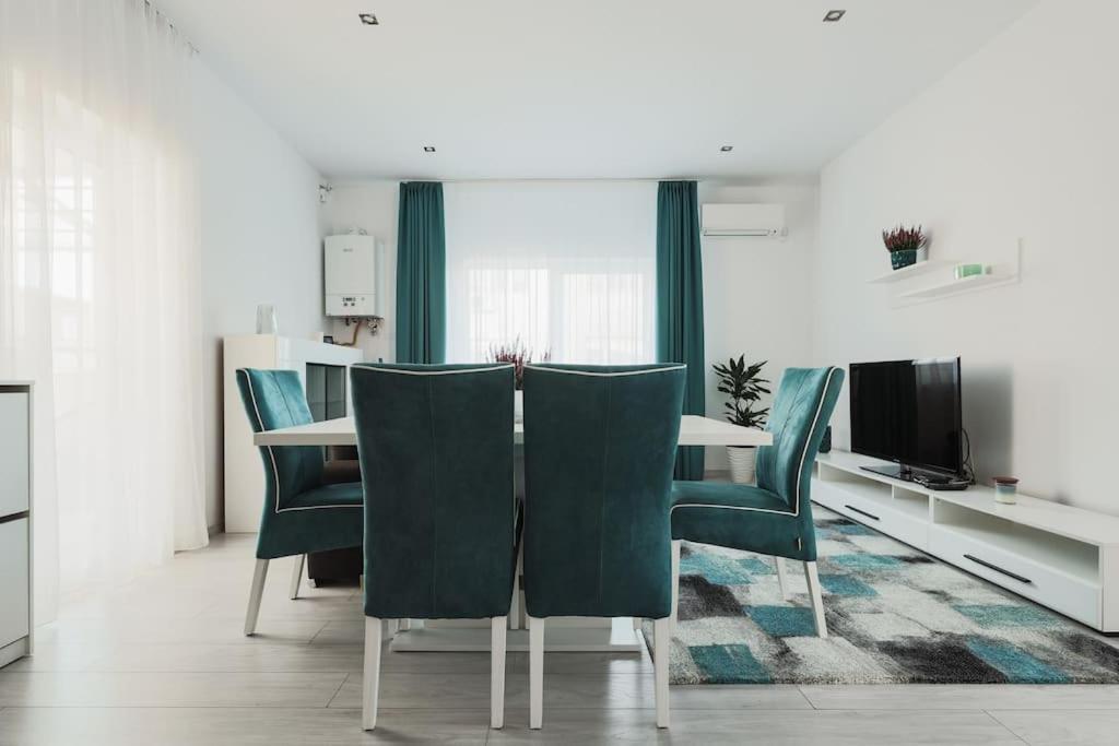 Ambassador Apartment Baia Mare Luaran gambar